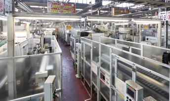 セル方式シリンダ自動加工ライン